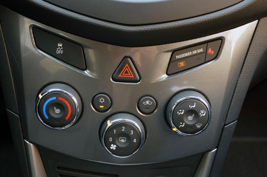  Chevrolet Trax 2015 года  (фото 35 из 37)